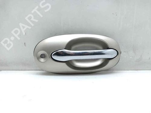 front-right-exterior-door-handle-kia-carnival-i-up-29-tdi-k53a58410-1998-1999-2000-2001-22329386 main image
