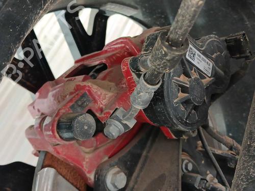 Used Left rear brake caliper Left rear brake caliper FORD KUGA III (DFK) 2.5 FHEV (190 hp) 40599484 40599484