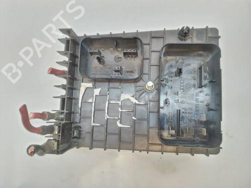 Fuse box VW TOURAN (1T1, 1T2) 1.9 TDI | BP11862003E1 