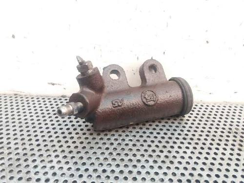 Used Clutch slave cylinder Clutch slave cylinder 14032992 14032992