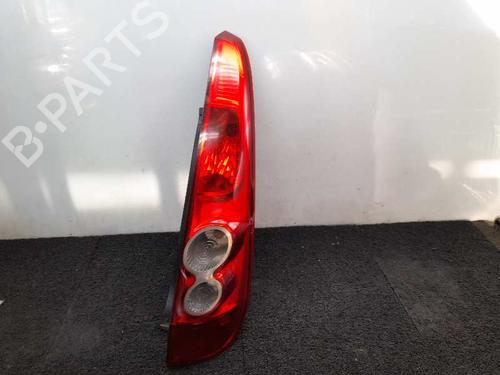 Used Right taillight FORD FIESTA V (JH_, JD_) 1.4 TDCi (68 hp) 6821072