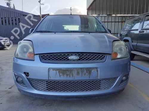 Right headlight FORD FIESTA V (JH_, JD_) | BP30961738C29