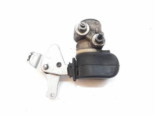 Used Brake master cylinder Brake master cylinder IVECO DAILY IV Platform/Chassis 35C14 G, 35C14 G/P, 35S14 G, 35S14 G/P, 35C14 GD,... (136 hp) 13710065 13710065
