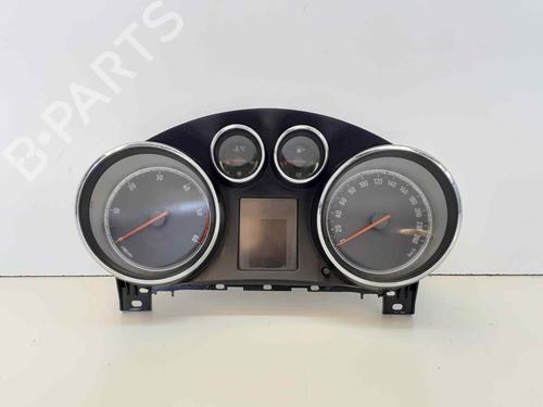 Used Instrument cluster OPEL INSIGNIA A (G09) [2008-2017]  11884702