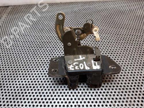 Used Rear left lock HYUNDAI SANTA FÉ I (SM) 2.4 16V (146 hp) 4441542
