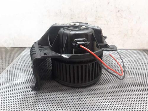 Used Heater blower motor RENAULT SCÉNIC II (JM0/1_) 1.9 dCi (JM0G, JM12, JM1G, JM2C) (120 hp) 4505931