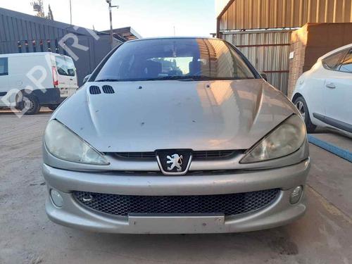 Used Parts PEUGEOT 206 Hatchback (2A/C) 1.4 16V (88 hp) 4416872