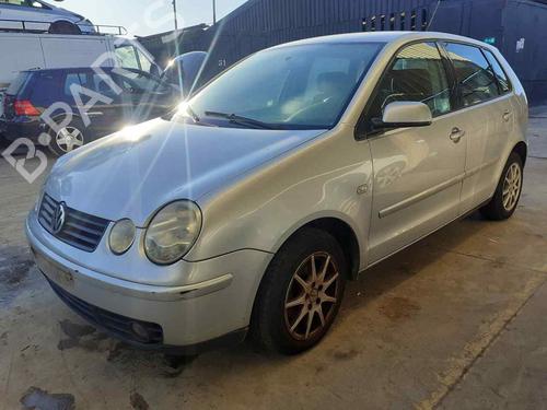 Right headlight VW POLO IV (9N_, 9A_) 1.9 SDI | BP31313165C29 