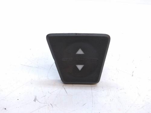 Used Left front window switch Left front window switch FIAT PANDA (169_) 1.2 (169.AXB11, 169.AXB1A) (60 hp) 13624356 13624356