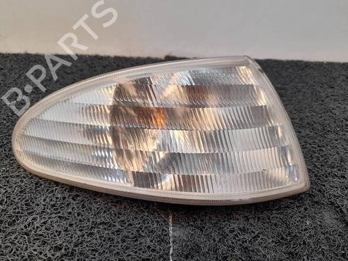 Used Right front indicator Right front indicator FORD MONDEO I (GBP) [1993-1996] 7659097 7659097