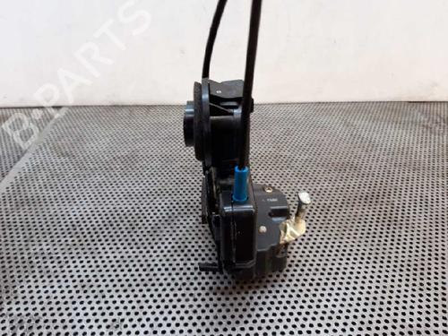 Rear left lock TOYOTA AVENSIS Estate (_T25_) 2.0 D-4D (CDT250_, CDT250R) | BP4421323C100 