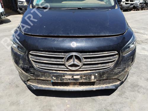 Used Full front MERCEDES-BENZ T-CLASS MPV (W420) T 180 CDI (420.833) (116 hp) 27877591