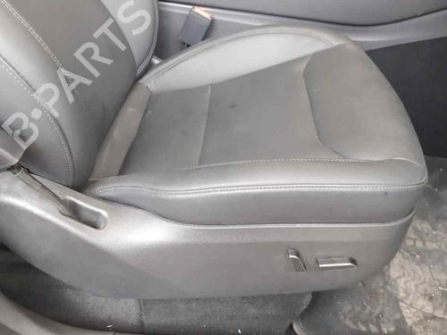 Right front seat TESLA MODEL Y (5YJY) | BP29532491C16 - Image 5