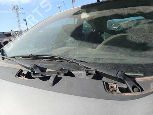 Used Front windshield wiper arm Front windshield wiper arm 38542187 38542187