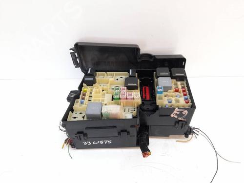 Used Fuse box Fuse box FORD FOCUS III [2010-2020] 15836502 15836502