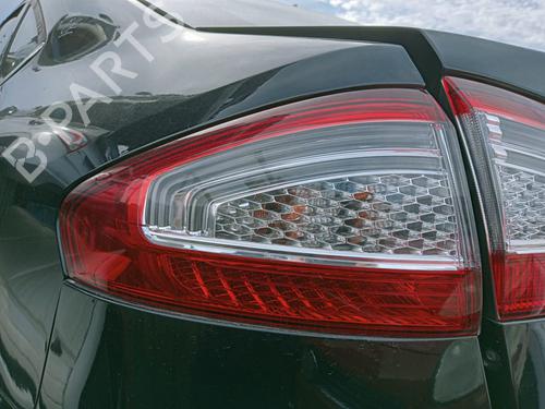 Used Left taillight FORD MONDEO IV (BA7) [2007-2015]  29904526