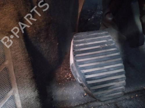 Used Clutch pedal PEUGEOT 3008 I MPV (0U_) 2.0 HDi 150 / BlueHDi 150 (150 hp) 8768445