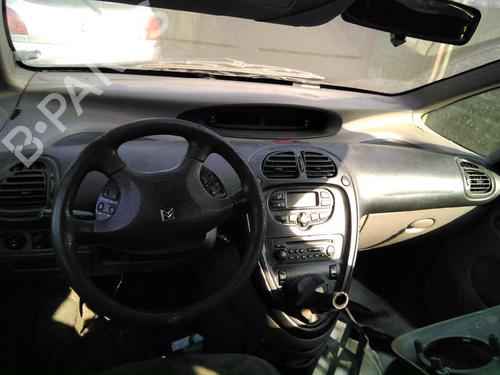 Left headlight CITROËN XSARA PICASSO (N68) 2.0 HDi | BP1988703C28 