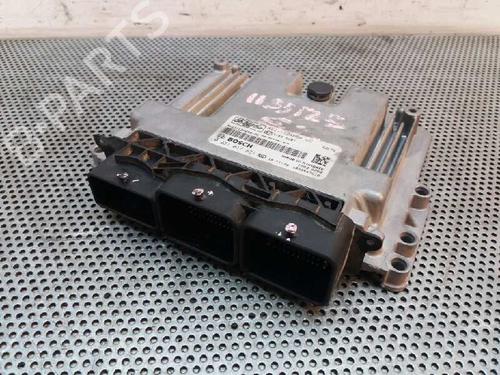 Used Engine control unit (ECU) Engine control unit (ECU) 242432 242432
