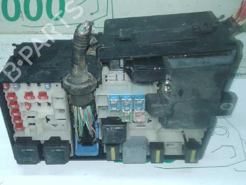 fuse-box-ford-focus-c-max-dm2-3m5t14a067bb-3m5t14k733hj-2003-2004-2005-2006-2007-593194 main image