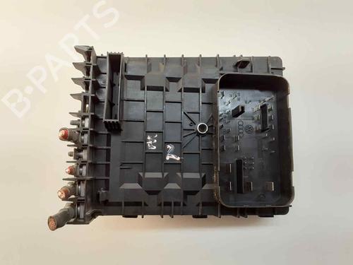 Fuse box VW GOLF VI (5K1)  | BP24631668E1 
