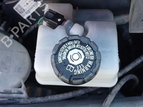 Used Brake master cylinder Brake master cylinder SMART FORFOUR Hatchback (453) 1.0 (453.042, 453.043) (71 hp) 40072270 40072270