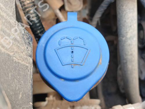 Used Windscreen washer tank Windscreen washer tank 36987967 36987967