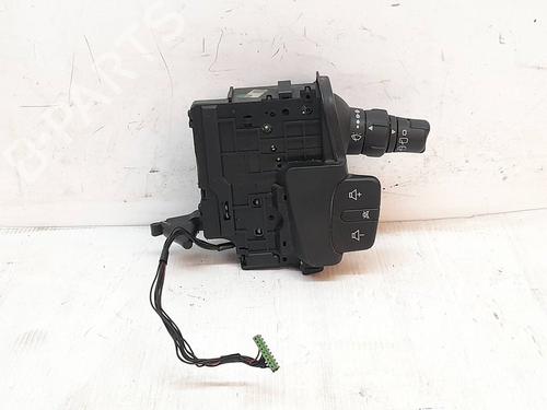 Used Steering column stalk RENAULT SCÉNIC II (JM0/1_) 1.5 dCi (JM02, JM13) (101 hp) 30489639