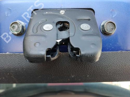 tailgate-lock-renault-kadjar-ha_-hl_-2015-36987894 main image