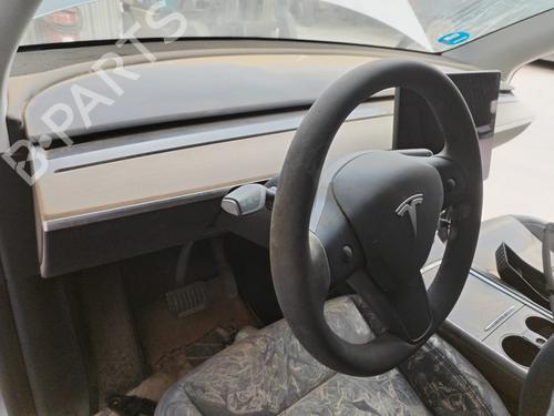 Front right wheel arch trim TESLA MODEL Y (5YJY)  | BP29532432C135 