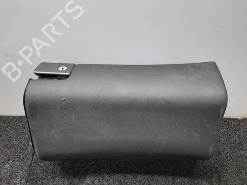 Used Glove box MERCEDES-BENZ C-CLASS Coupe (CL203) C 180 Kompressor (203.746) (143 hp) 4431939