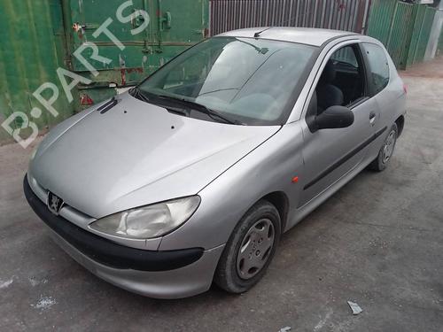 Fuse box PEUGEOT 206 Hatchback (2A/C) 1.1 i | BP7039202E1 