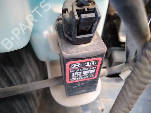 Used Washer pump HYUNDAI i30 (GD) [2011-2025]  14040566