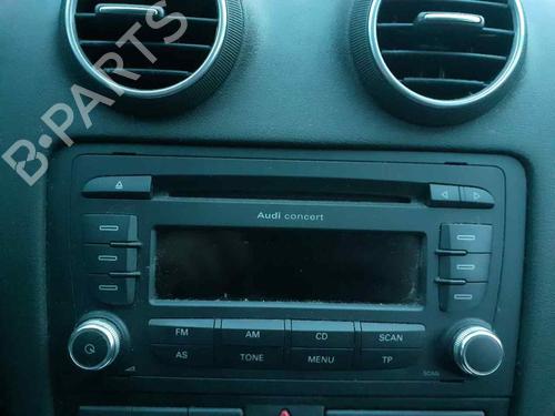 Used Radio AUDI A3 (8P1) [2003-2013]  30055057