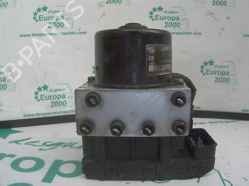 Used ABS pump ABS pump VW BORA I (1J2) 1.9 TDI (90 hp) 111708 111708