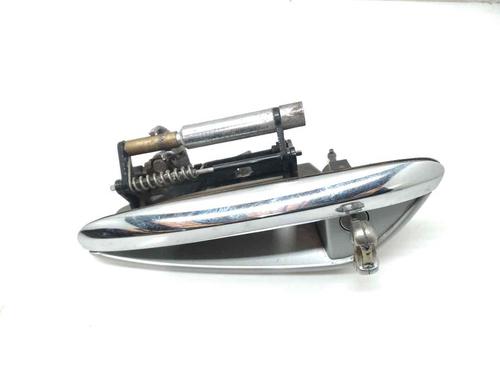 Used Front left exterior door handle ALFA ROMEO 159 (939_) 1.9 JTDM 16V (939AXC1B, 939AXC12) (150 hp) 12540241
