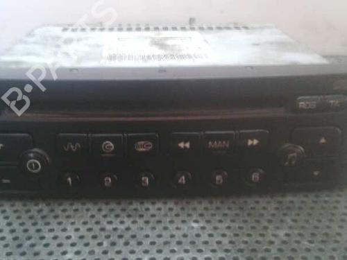 Used Radio Radio 1792393 1792393