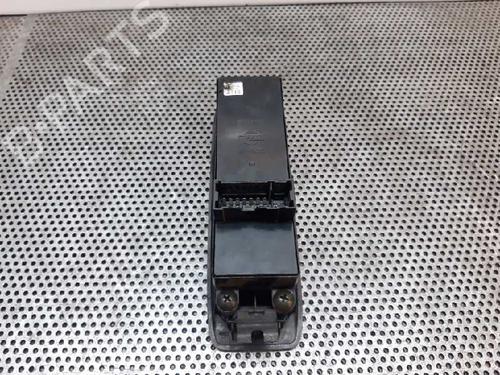 Left front window switch NISSAN PRIMERA (P12) 1.8 | BP3138752I27 
