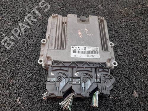 Used Engine control unit (ECU) Engine control unit (ECU) DACIA LOGAN II [2012-2026] 10136371 10136371
