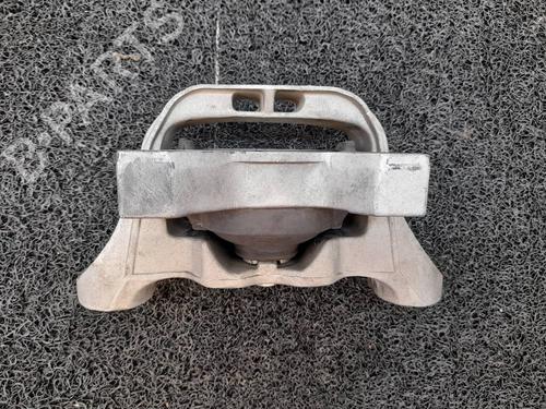 Used Engine mount Engine mount 10244148 10244148