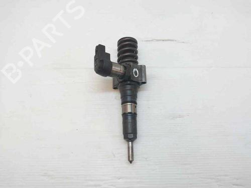 injector-vw-passat-b6-3c2-2005-2006-2007-2008-2009-2010-2011-30521067 main image