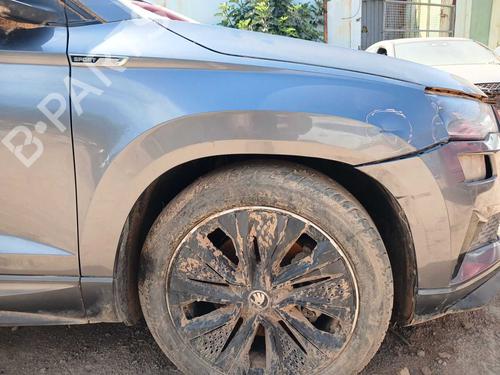 Used Right front fenders Right front fenders SKODA KAROQ (NU7, ND7) 1.5 TSI (150 hp) 40097558 40097558