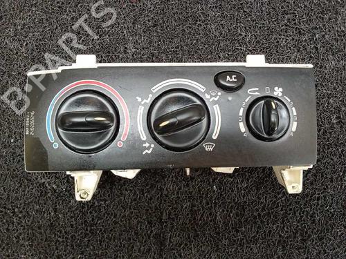 Used Climate control RENAULT MEGANE I Coach (DA0/1_) 1.9 dCi (DA05, DA1F) (102 hp) 6818515