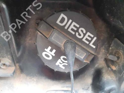 fuel-flap-ssangyong-tivoli-2015-34120007 main image