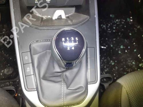 Used Shift knob Shift knob SEAT ARONA (KJ7, KJP) [2017-2026] 22897879 22897879