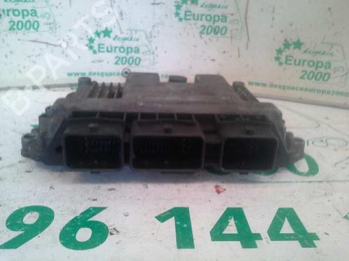 Used Engine control unit (ECU) Engine control unit (ECU) 138235 138235