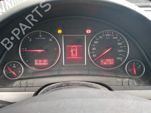 Front right lock AUDI A4 B6 (8E2) 1.9 TDI | BP8250988C97 