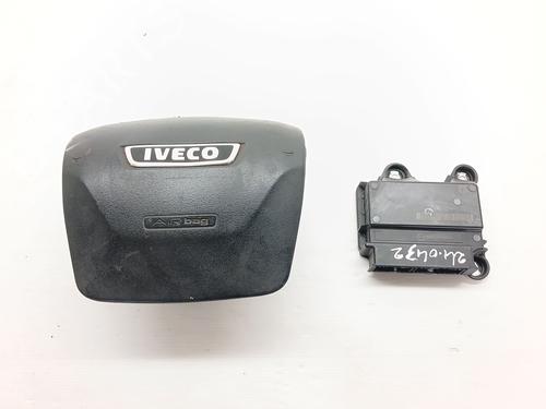 Used Airbag Kit Airbag Kit IVECO DAILY VI Platform/Chassis 35S18, 55S18, 55C18, 70S18, 70C18 4x4 (180 hp) 33718458 33718458