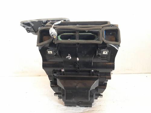 klimaanlg-renault-megane-iv-hatchback-b9amn_-2015-26713818 main image