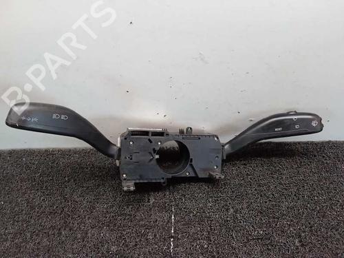 Used Headlight switch VW POLO (9N_, 9A_) 1.9 SDI (64 hp) 6832970